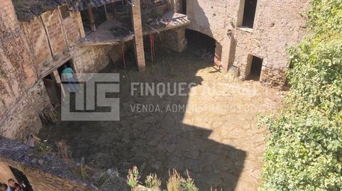 Finca urbana con era y gran potencial de inversión en La Pobla de Segur