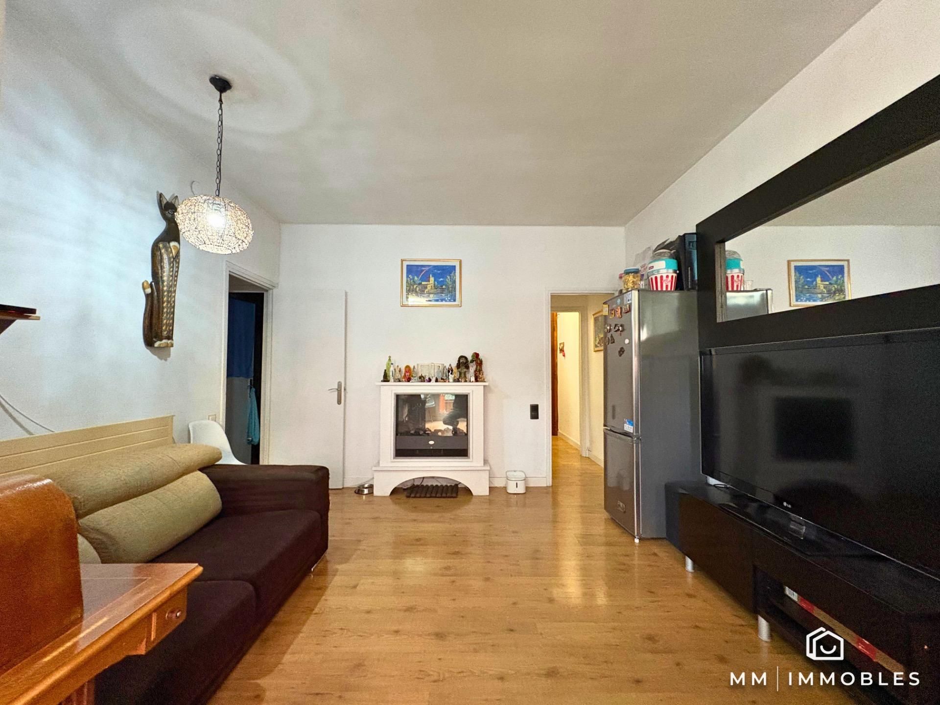 Living room of Flat for sale in Granollers  with Heating, Parquet flooring and Terrace