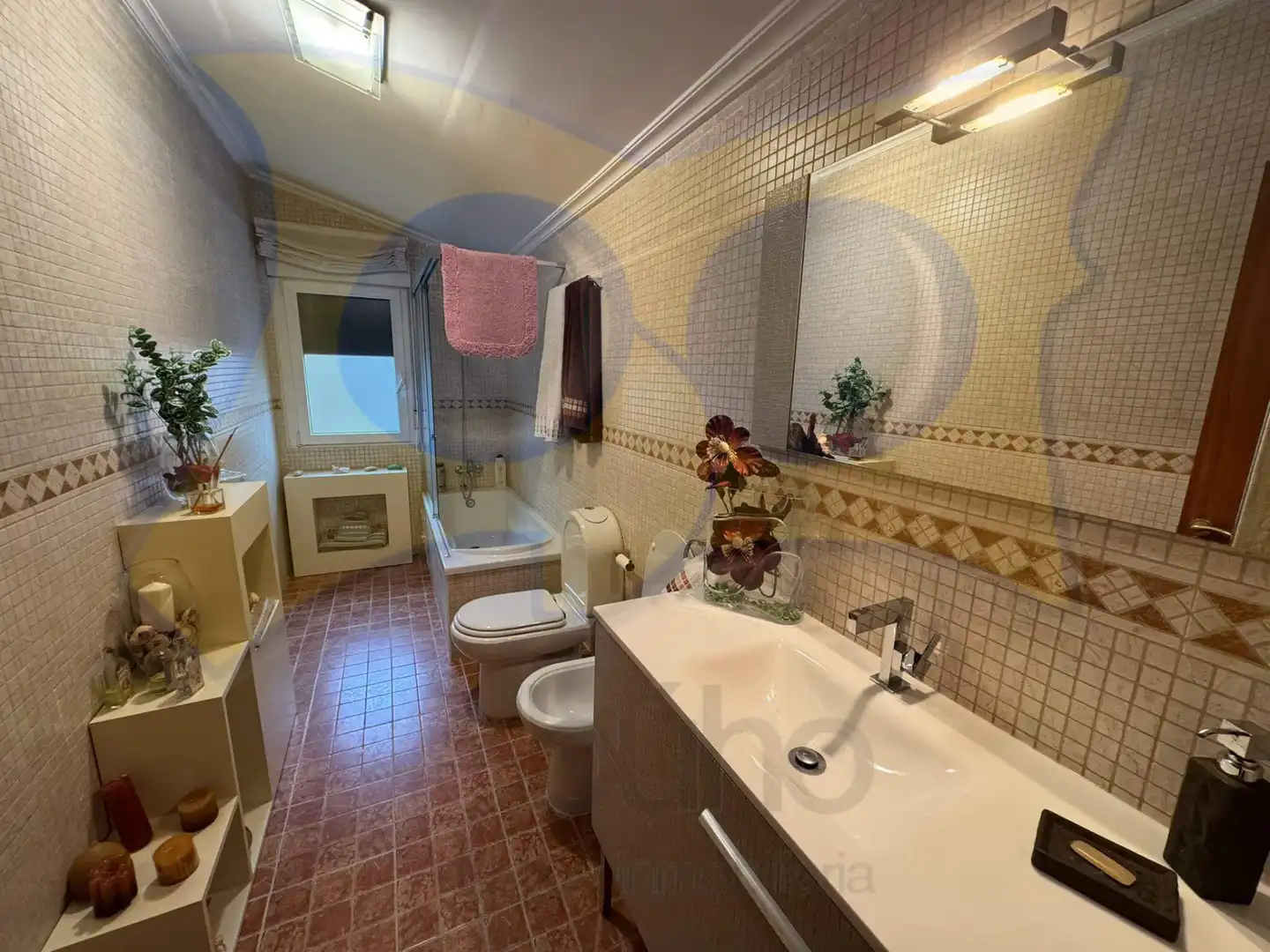 Baño de Casa o chalet en venta en Carbajosa de la Sagrada con Aire acondicionado, Calefacción y Jardín privado