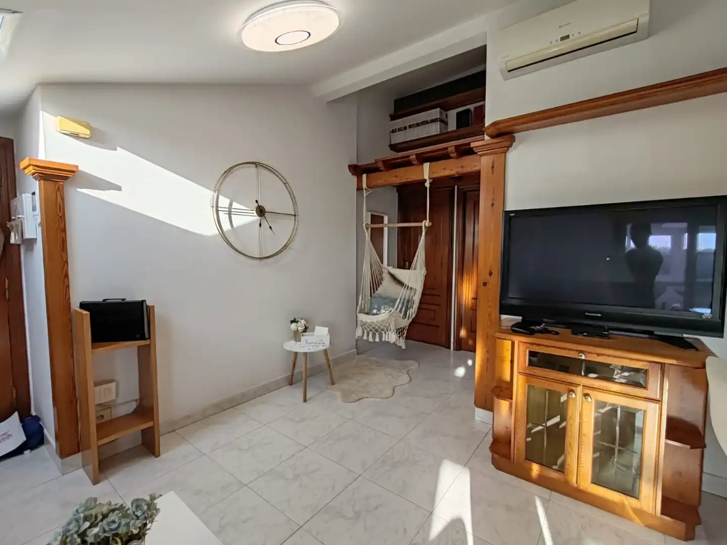 Living room of Attic for sale in Caldas de Reis  with Air Conditioner, Heating and Storage room