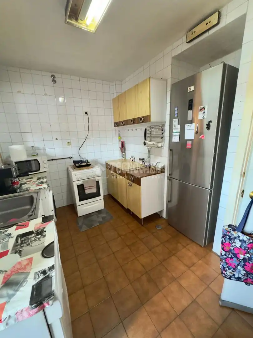 Kitchen of Flat for sale in Madrid
