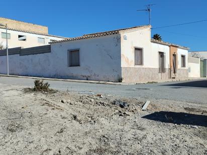 Vista exterior de Casa o xalet en venda en Pinos Puente