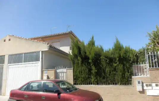 Wohnung zum Verkauf in Calle Almudena 11