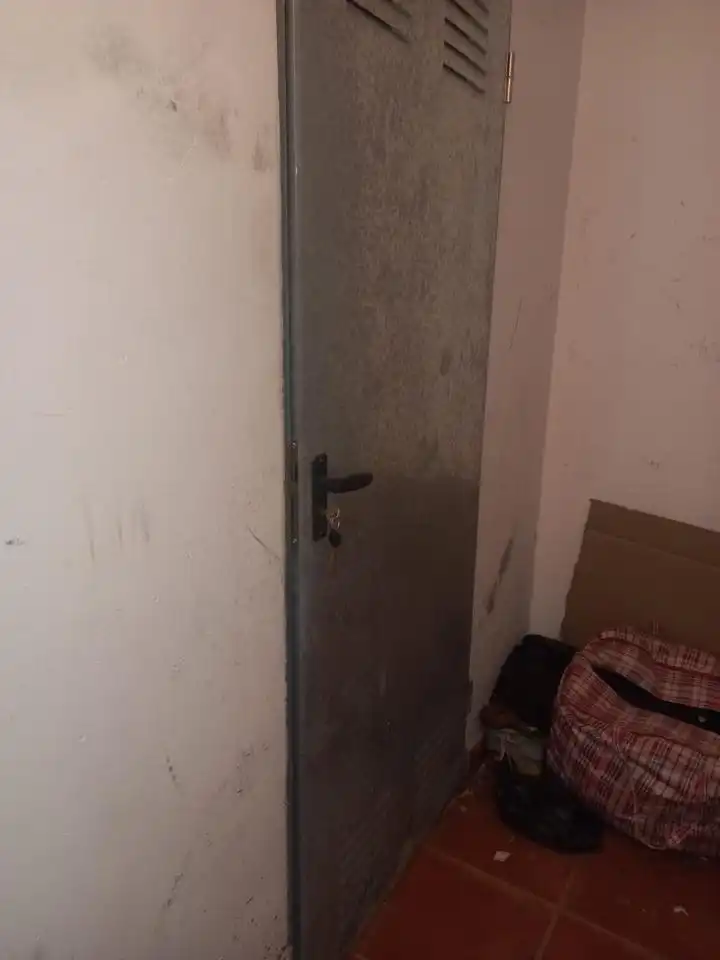 Erdgeschoss zum Verkauf in Zaragoza mit Heizung und Abstellraum