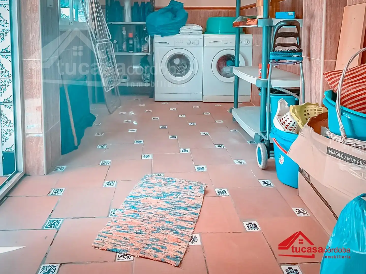Cuina de Casa o xalet en venda en Córdoba amb Aire condicionat, Traster i Moblat