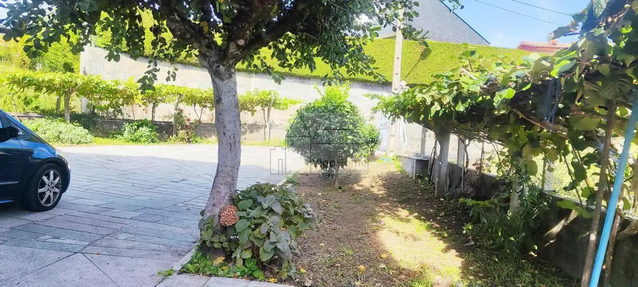Jardín de Casa o chalet en venta en Vigo  con Calefacción, Jardín privado y Terraza