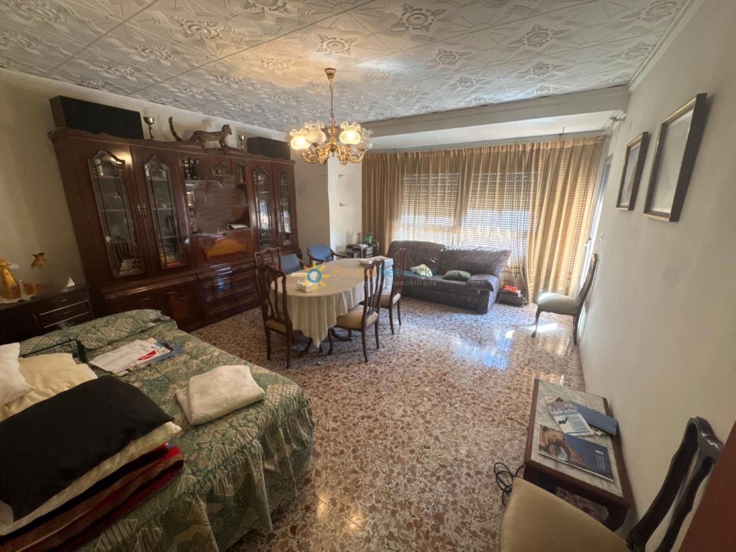 Sala d'estar de Casa adosada en venda en Palma de Gandia amb Terrassa i Balcó