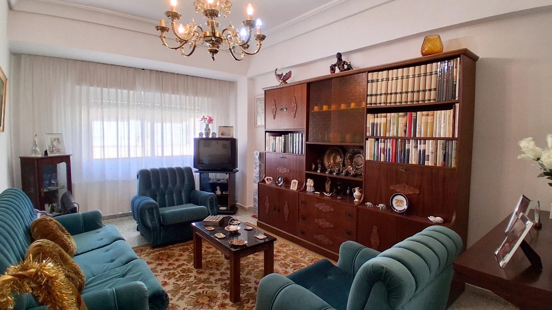 Living room of Flat for sale in Salamanca Capital  with Balcony