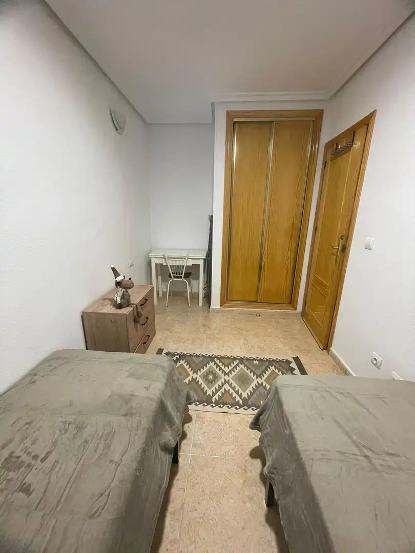 Dormitori de Apartament en venda en Torrevieja