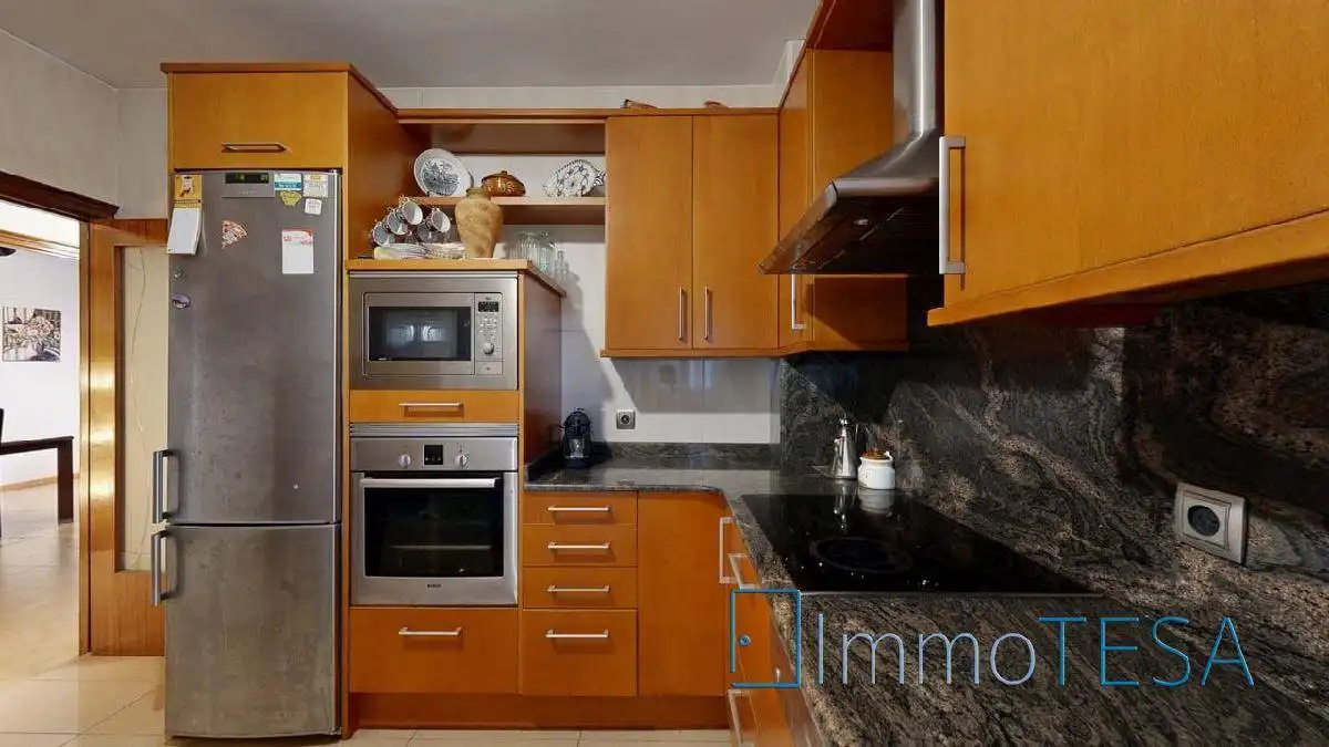 Cocina de Piso en venta en Barberà del Vallès con Calefacción, Trastero y Balcón