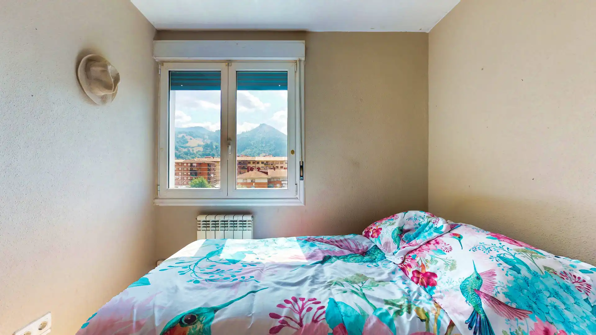 Bedroom of Flat for sale in Güeñes  with Heating