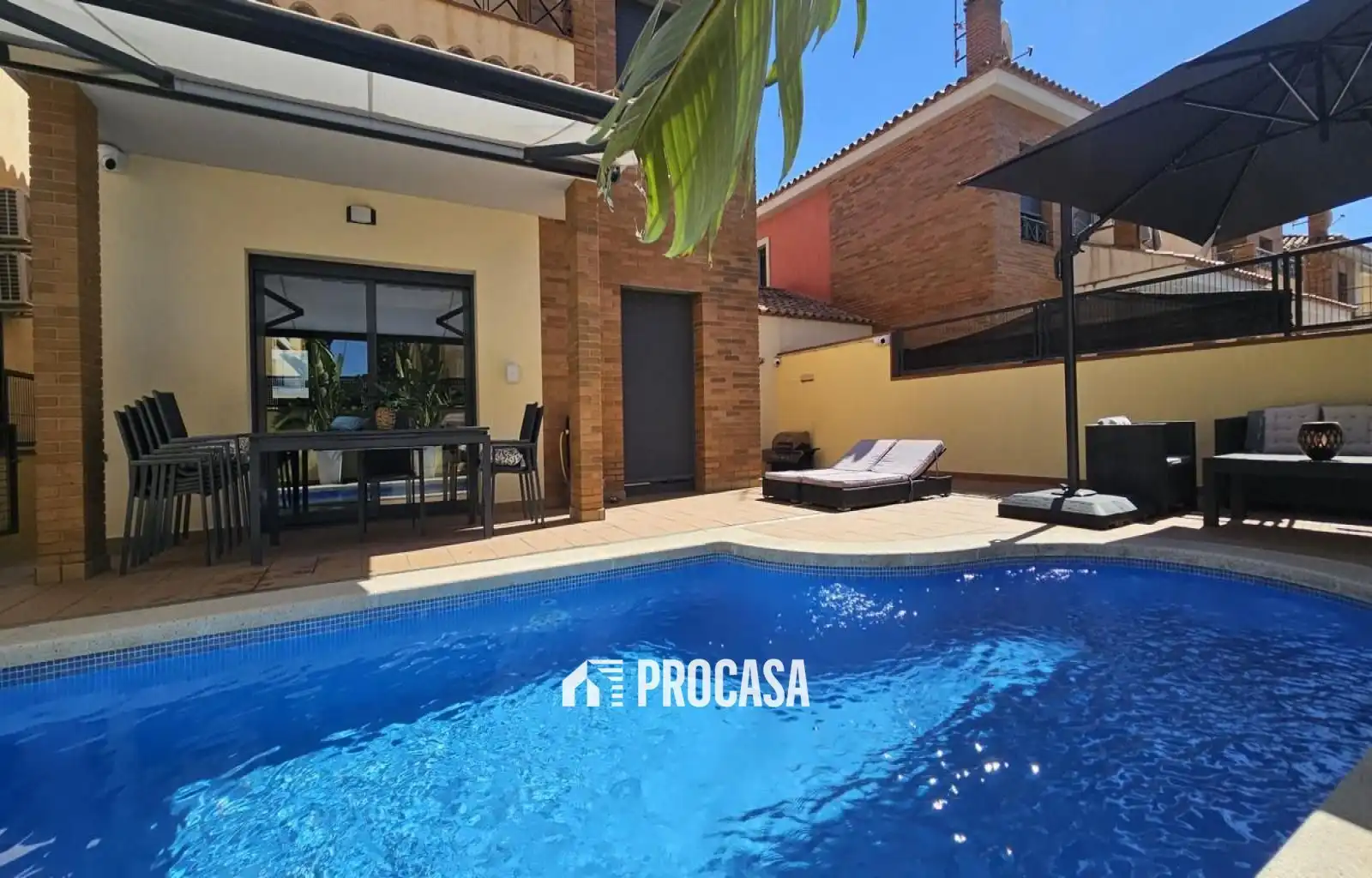 Villa con piscina in vendita a Sector Mestral, imagen 3