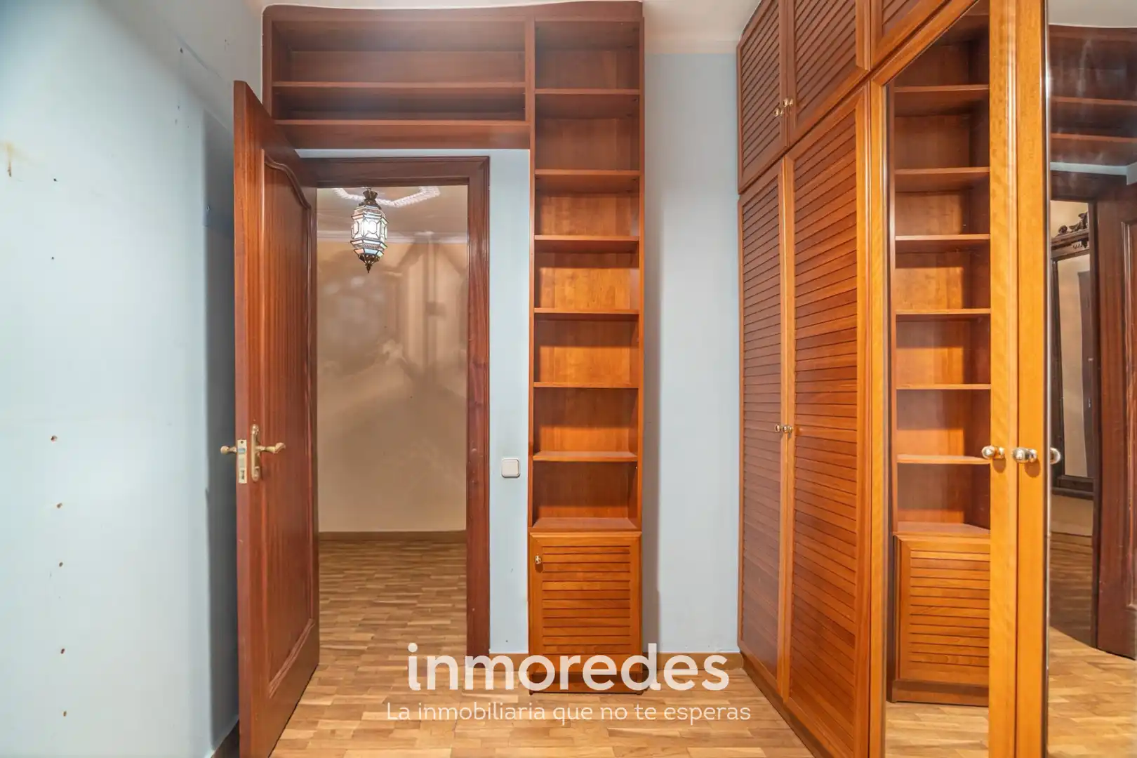 Habitación de Piso en venta en Barcelona con Parquet y Horno