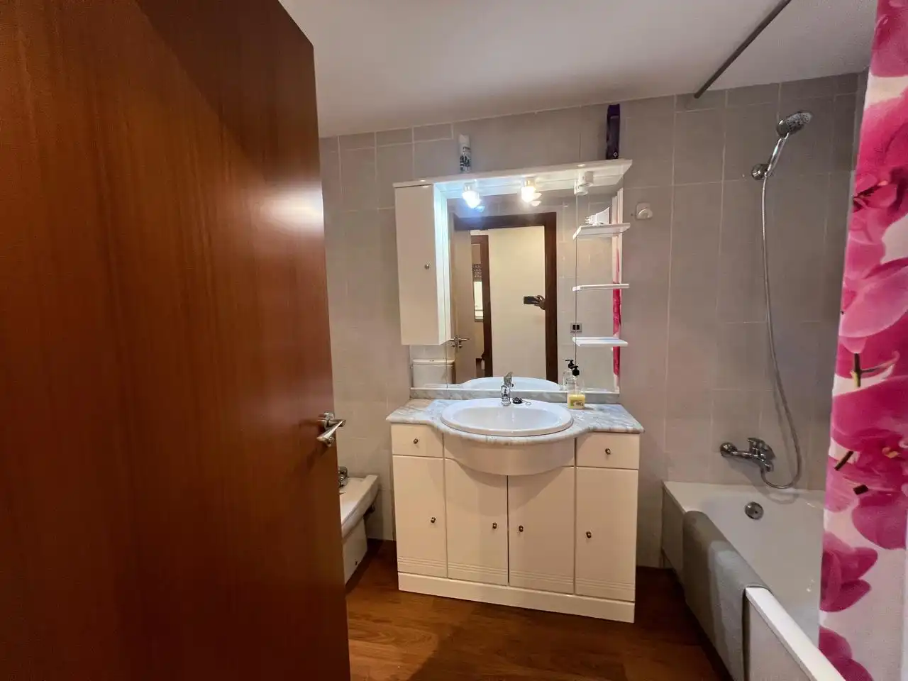 Wohnung zur Miete in calle de l'Arxiduc Carles, Vara de Quart