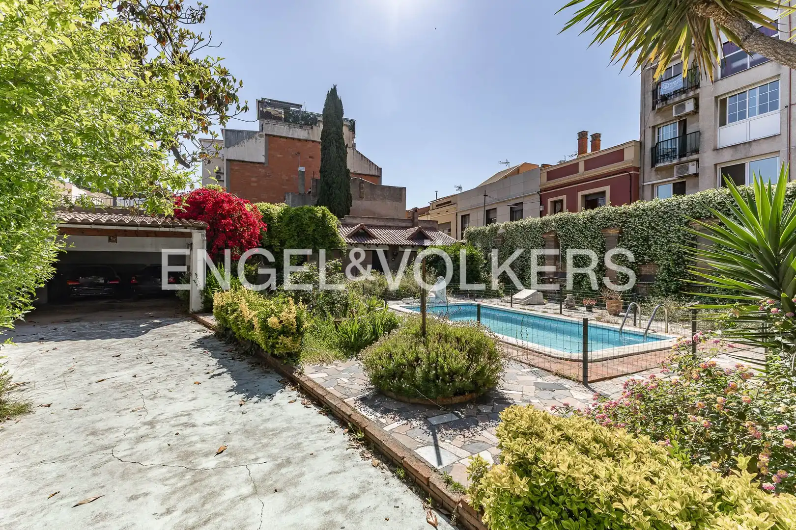 Exterior view of Houses for sale in El Prat de Llobregat  with Heating, Private garden and Terrace
