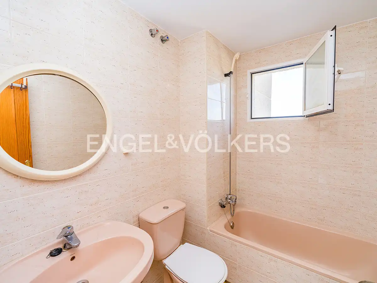 Bathroom of Flat for sale in Playa Muchavista