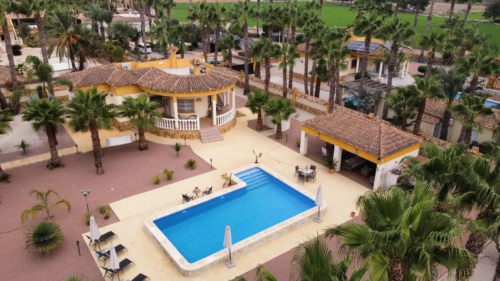 Piscina de Casa o chalet en venta en Catral con Aire acondicionado, Calefacción y Jardín privado