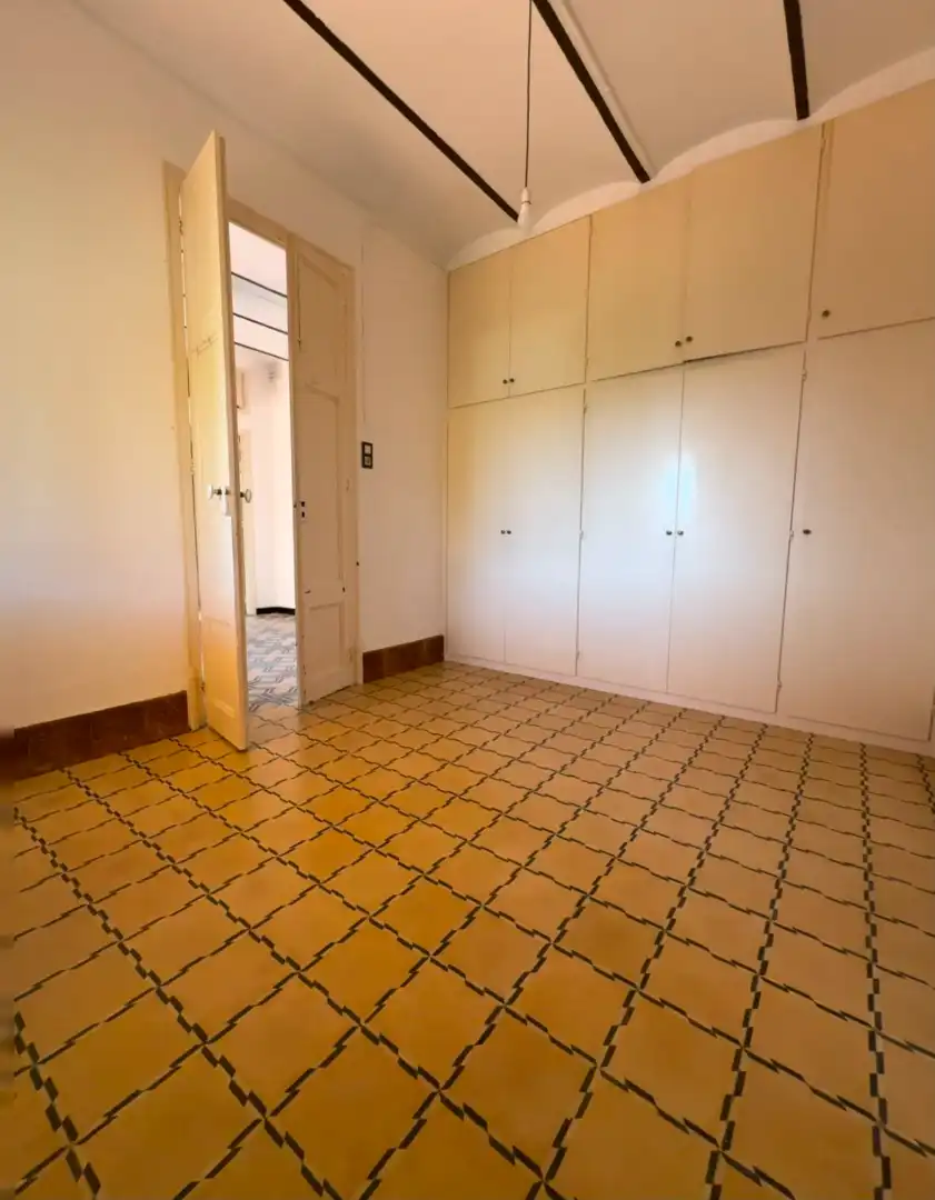 Habitación de Piso en venta en Sant Cugat del Vallès con Calefacción, Trastero y Horno