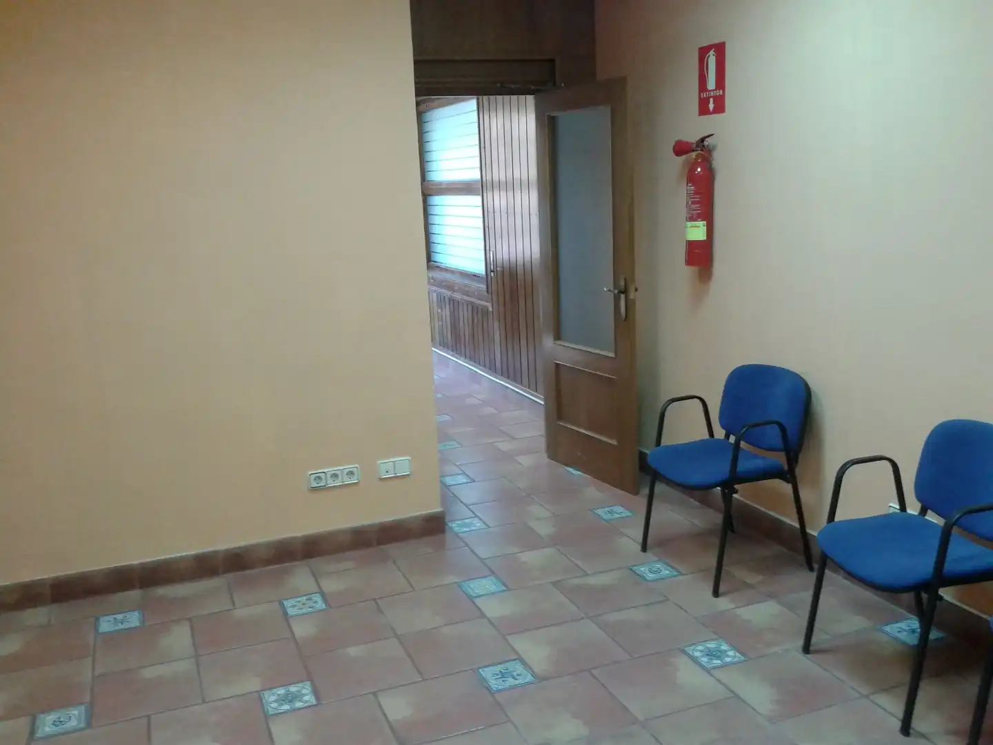 Büro zur Miete in Monzón, Huesca