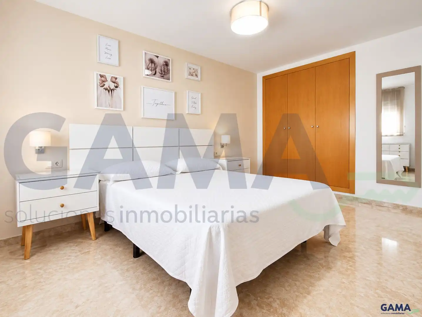 Schlafzimmer von Wohnung zum Verkauf in Carcaixent mit Klimaanlage und Abstellraum