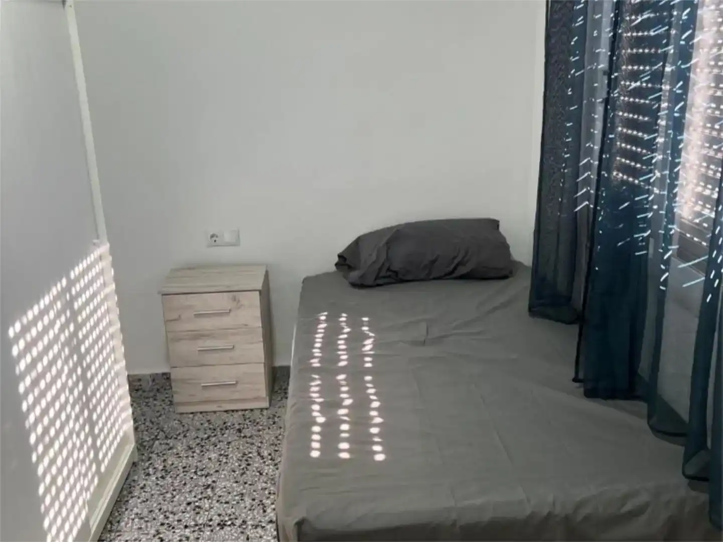 Bedroom of Flat for rent in Cartagena