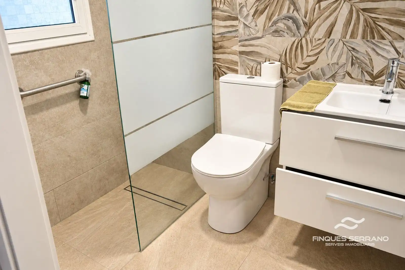 Baño de Piso en venta en Calafell con Aire acondicionado, Calefacción y Terraza
