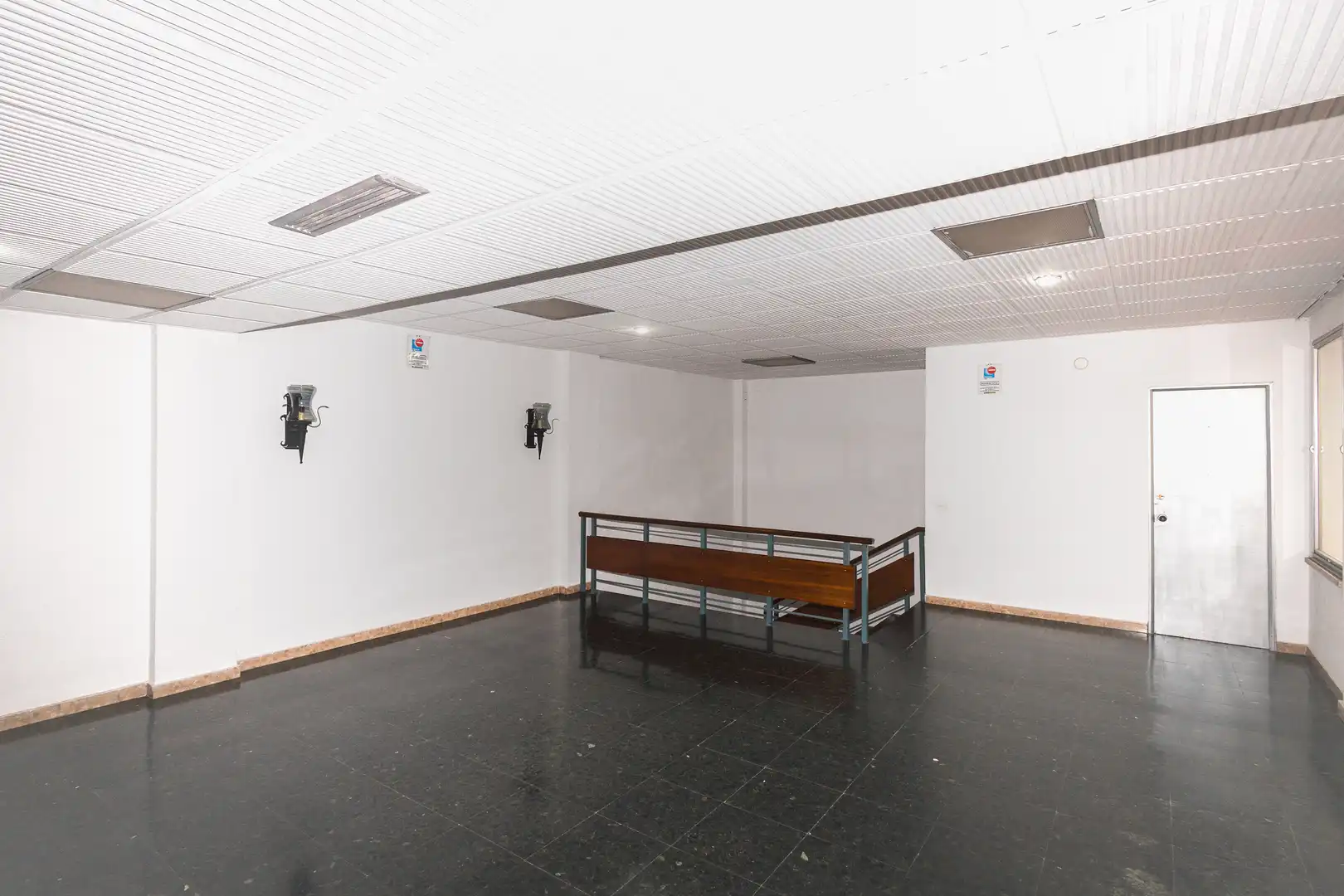 Oficina en venta en C/ Donoso Cortéss, Casco Antiguo
