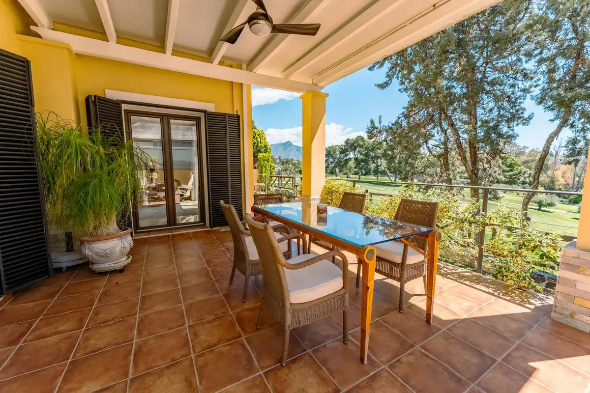 Terrassa de Casa o xalet en venda en Marbella amb Aire condicionat, Terrassa i Traster