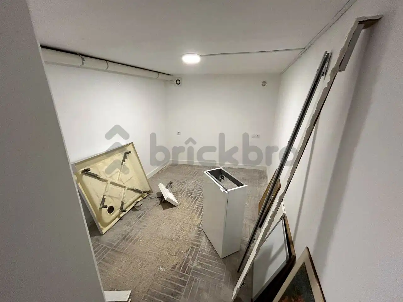 Business premises for sale in De La Manigua, imagen 11
