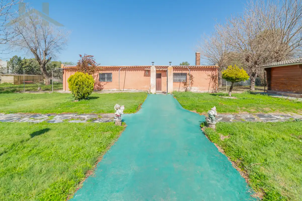 Exterior view of Country homes for sale in Ciempozuelos  with Private garden, Storage room and Swimming Pool
