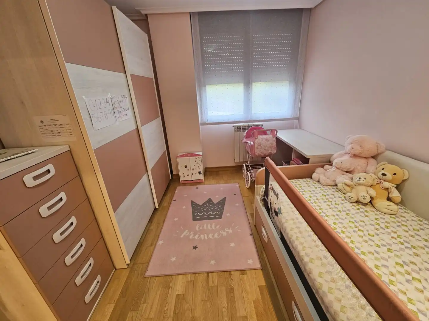Bedroom of Flat for sale in  Logroño  with Heating, Parquet flooring and Storage room
