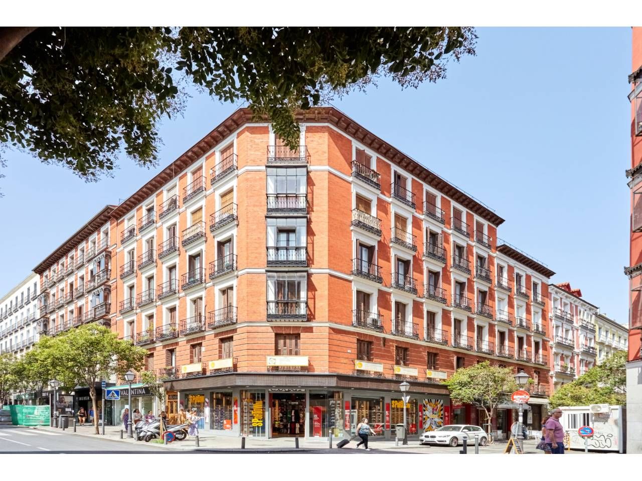 Vista exterior de Àtic en venda en  Madrid Capital amb Aire condicionat, Calefacció i Parquet