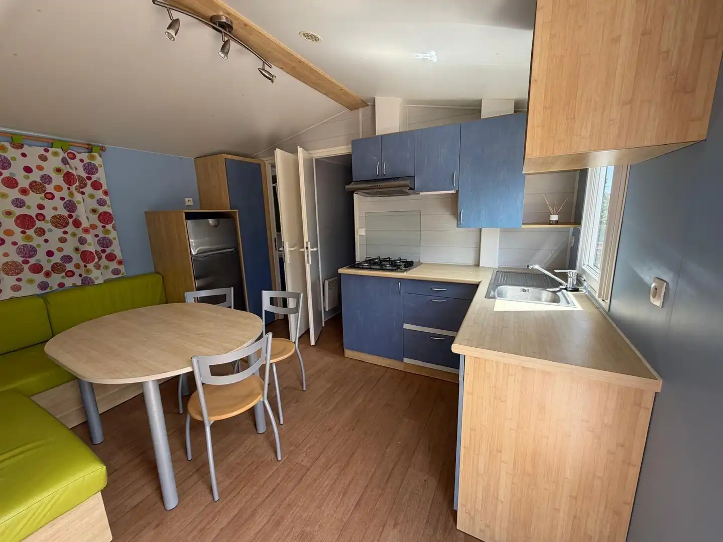 Cocina de Casa o chalet en venta en Casar de Cáceres con Aire acondicionado, Calefacción y Terraza