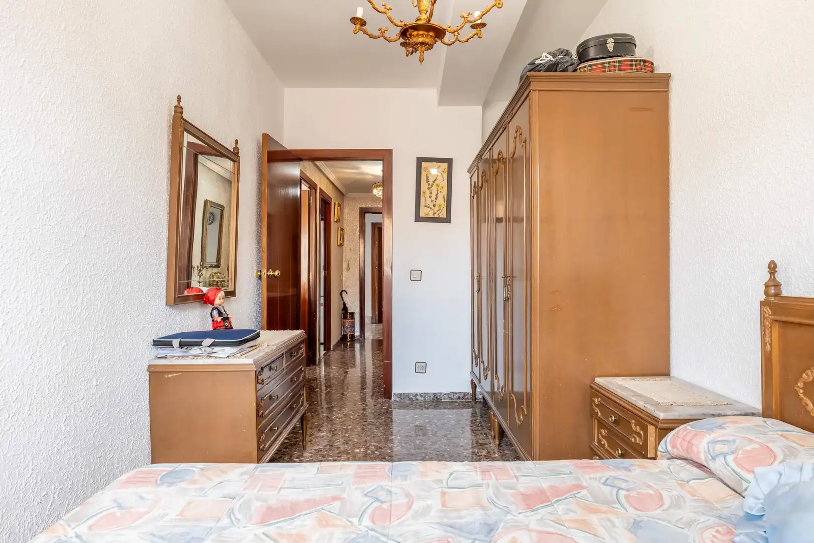 Casa o chalet en venta en Calle OSA MAYOR, 40, Valdefierro