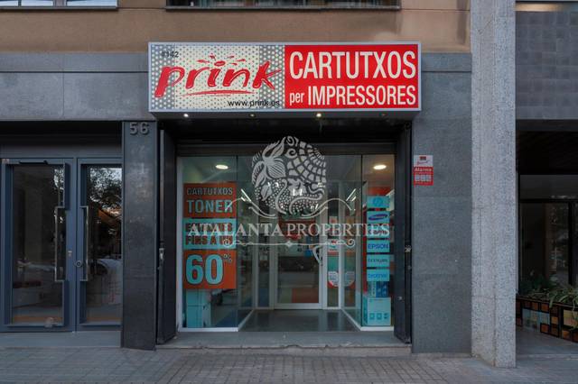Local comercial en Alquiler en Avenida de Sarrià en Barri de les Corts