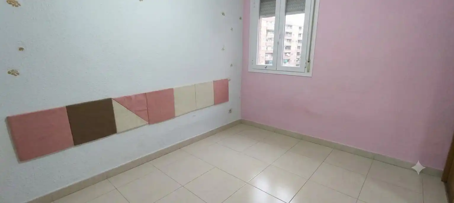 Dormitori de Dúplex en venda en Estepona amb Jardí privat, Terrassa i Piscina comunitària