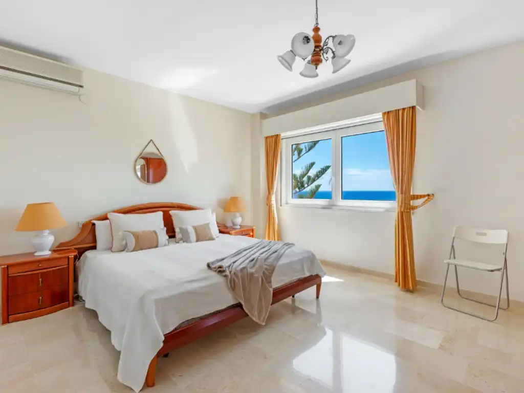Houses for sale in Avenida Europa, Poble Nou - Montiboli