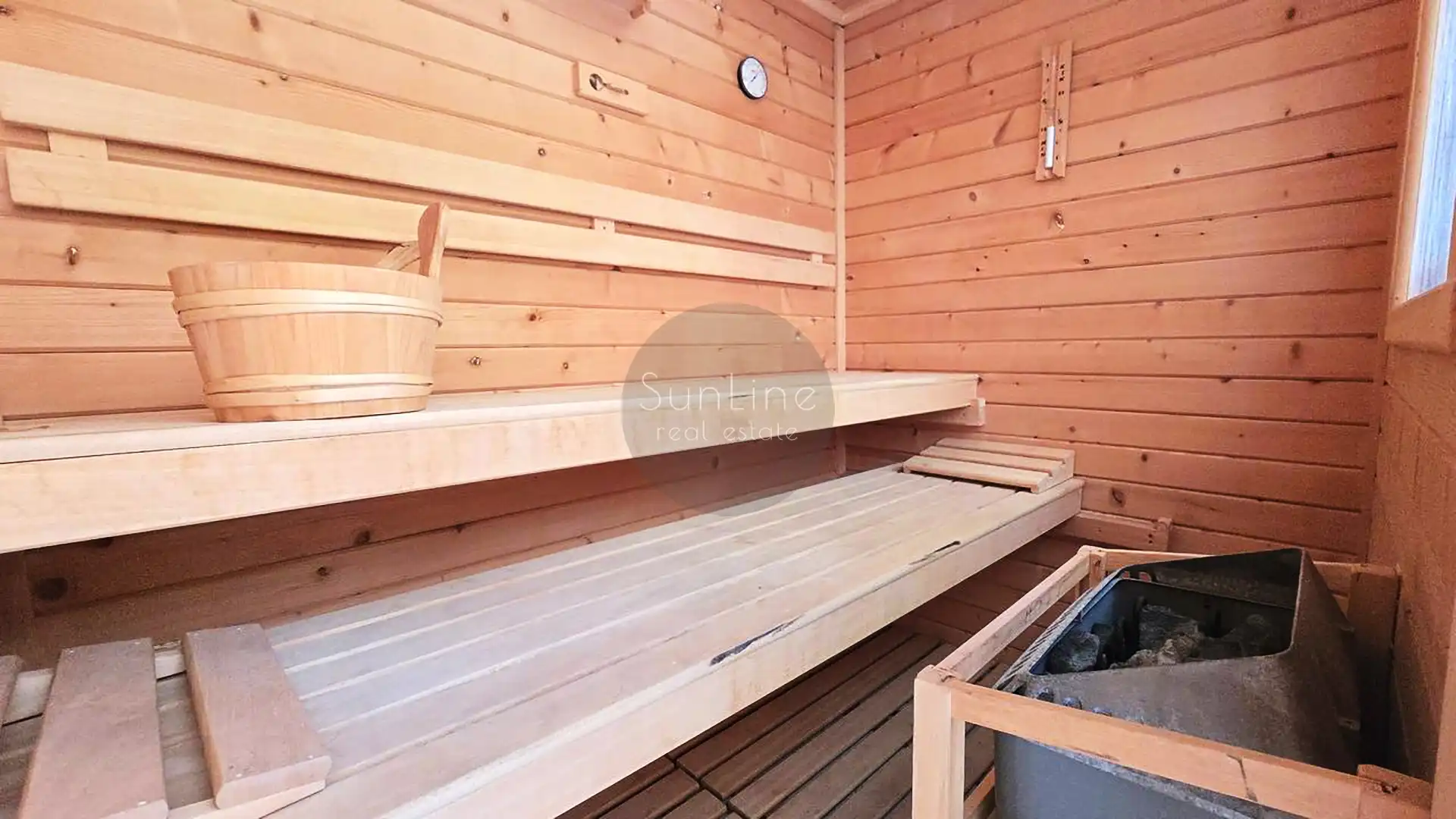 House with pool for sale in Carrer Font de la Carrasquera, imagen 29