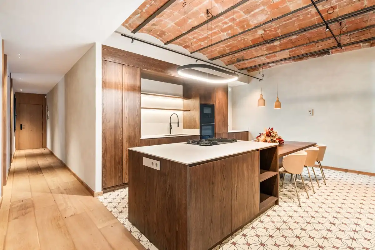Piso con terraza en venta en Ronda de la Universitat, imagen 13