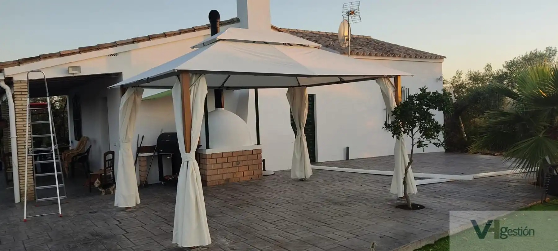 Casa rústica amb piscina en venda a El Coronil, imagen 24