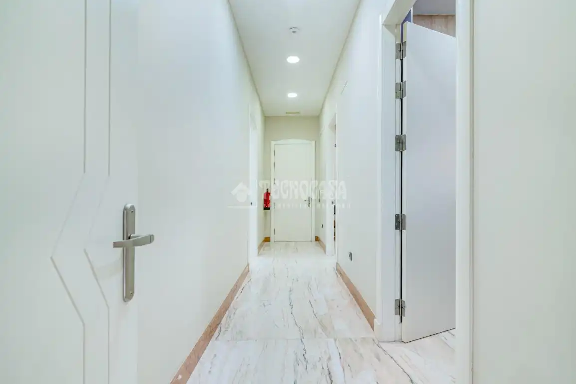 Haus oder Chalet zum Verkauf in La Zubia mit Klimaanlage, Heizung und Privatgarten