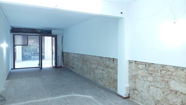 Local comercial en Alquiler en Barri de les Corts