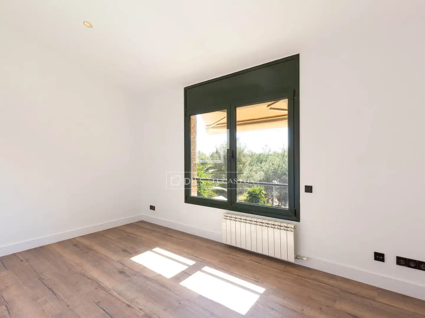 Dormitori de Casa o xalet de lloguer en Castelldefels amb Aire condicionat, Calefacció i Jardí privat