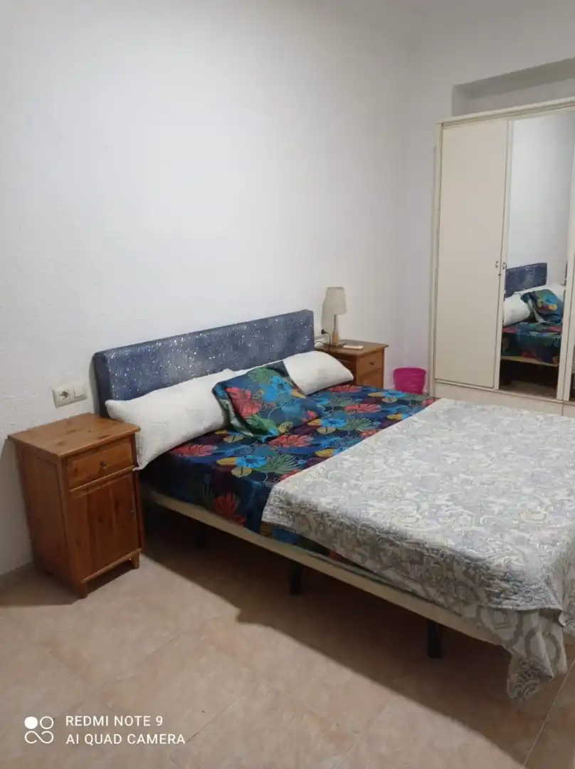 Schlafzimmer von Wohnung zur Miete in Alicante / Alacant mit Möbliert