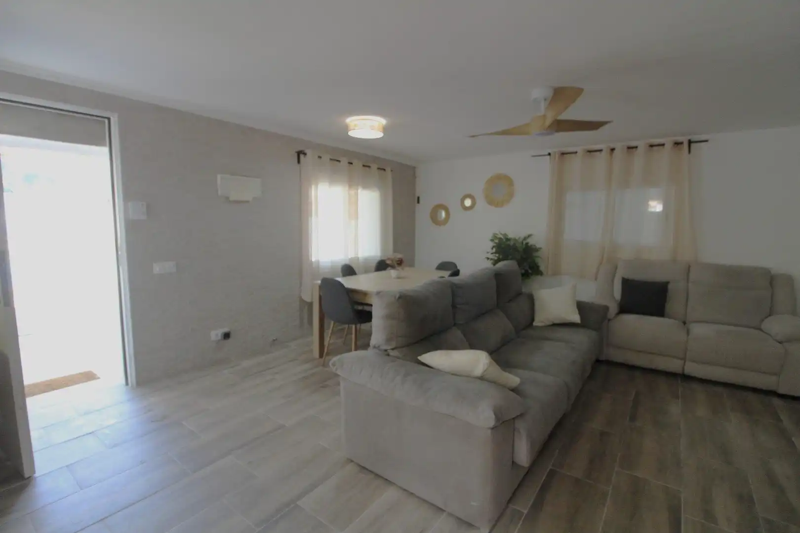Sala d'estar de Casa o xalet en venda en Lloret de Mar amb Terrassa i Piscina