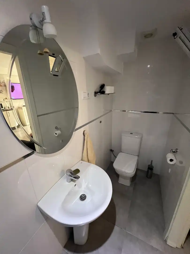 Badezimmer von Wohnung zur Miete in Benalmádena mit Terrasse, Möbliert und Ofen