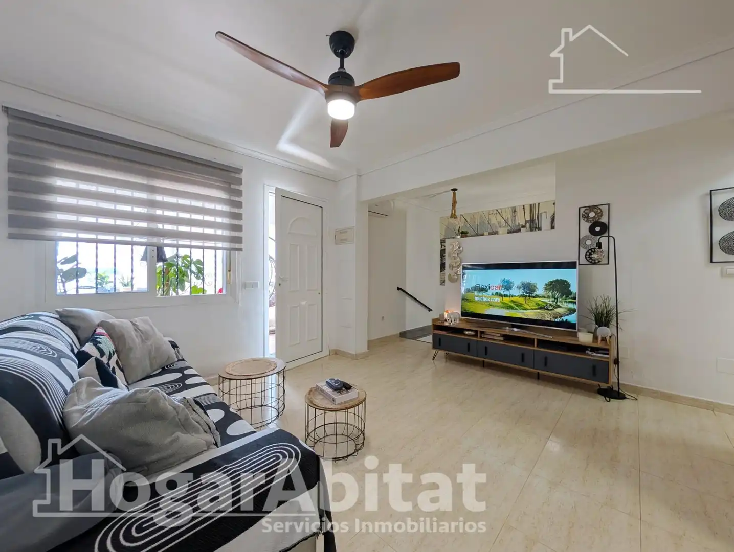 Living room of Detached homes for sale in Santa Pola  with Air Conditioner, Heating and Terrace