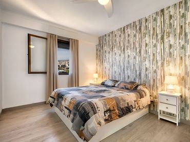 Piso con ascensor en venta en Calle Pintor Pedro Camacho