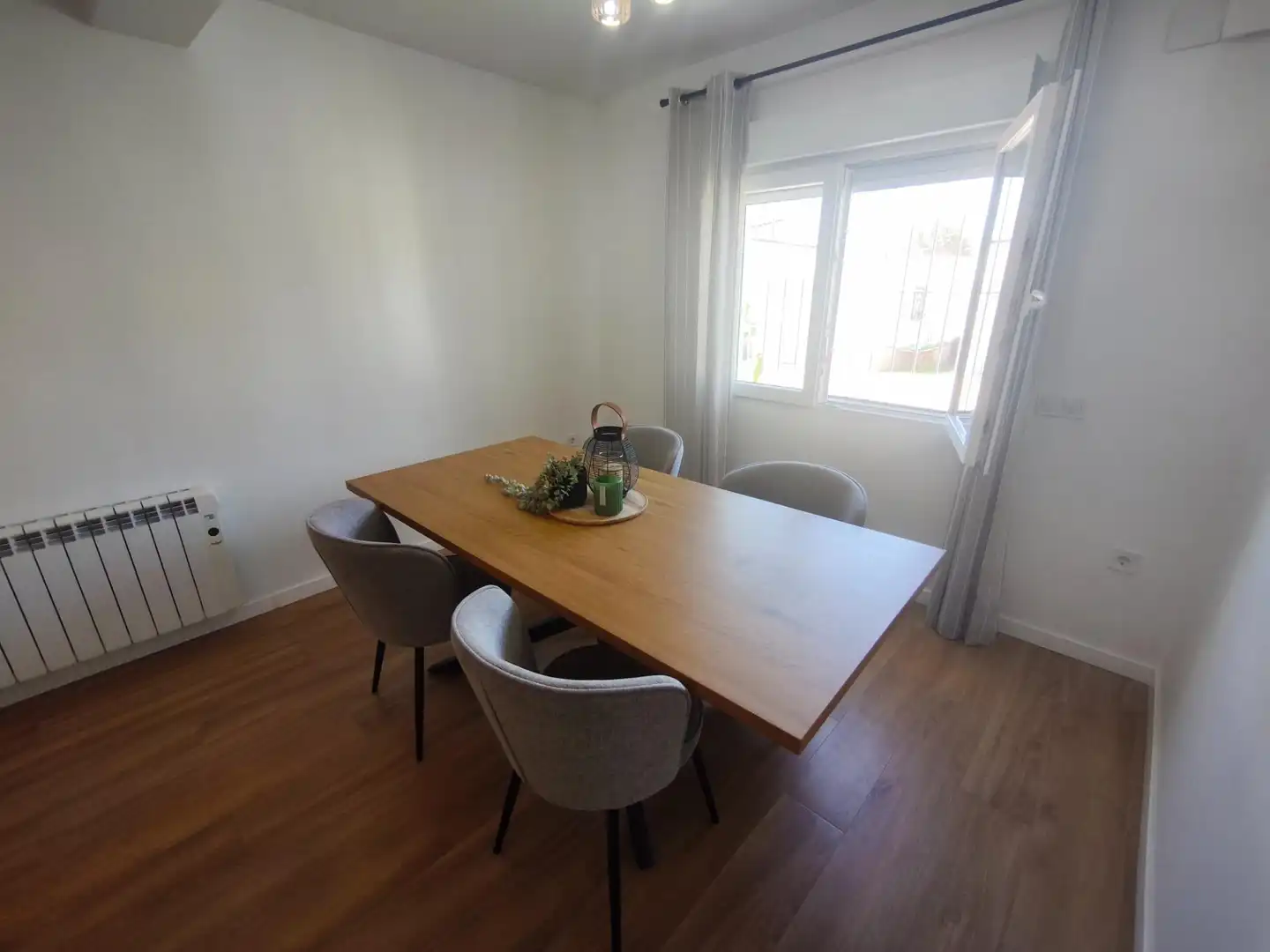 Comedor de Casa o chalet en venta en San Vicente del Raspeig / Sant Vicent del Raspeig con Piscina comunitaria