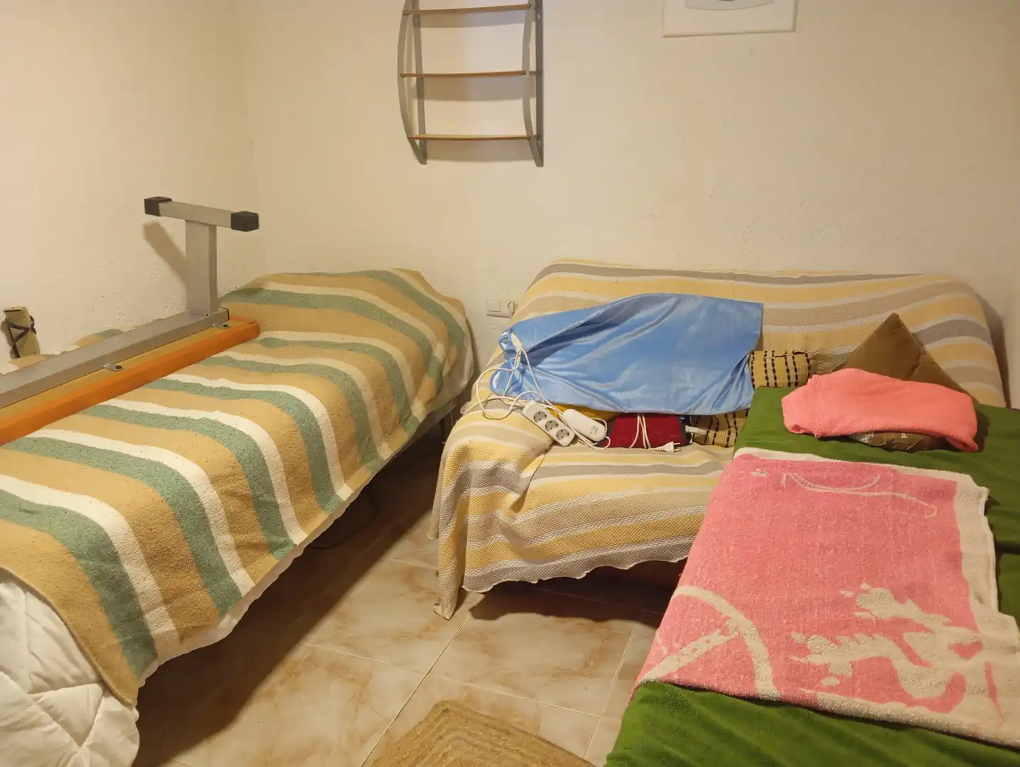 Dormitori de Casa o xalet en venda en Bellvei amb Aire condicionat, Jardí privat i Terrassa